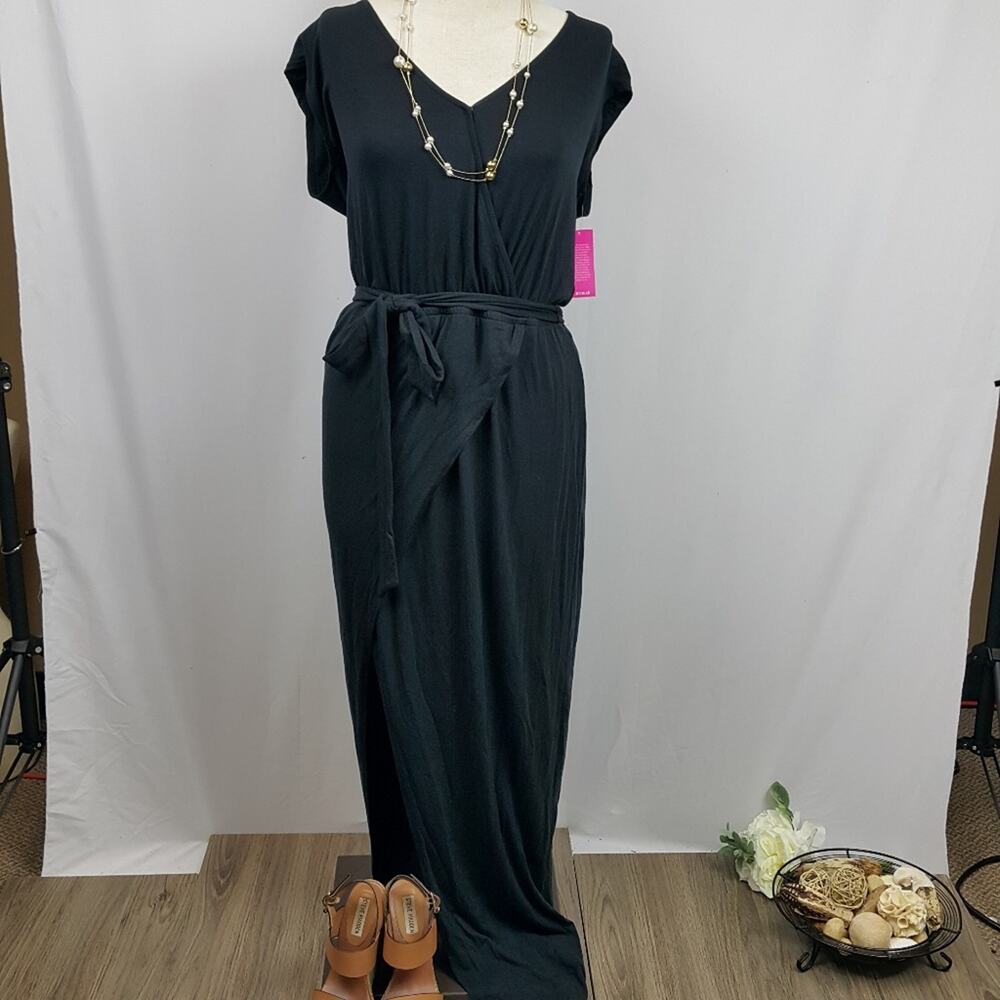 NWT JUSTFAB‎ med black empress maxi dress, cut out design back
